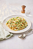 Spaghetti mit Zitrone und grünen Bohnen