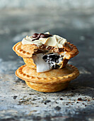 Einfache Cookie-Sahne-Pies