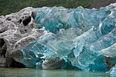 Die Eisberge im Endicott Arm haben erstaunliche Muster.