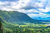 Nu'Uanu Pali Ko'olau Range, Oahu, Hawaii. Erbaut 1958, Ort der blutigen Nu'uanu-Schlacht, die Kamehameha I. zum König machte.