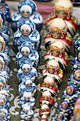 Keine Eigentumsfreigabe; Matroschka-Puppen, St. Petersburg, Russland