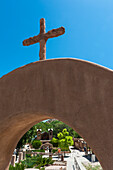 El Santuario De Chimayo ist eine römisch-katholische Kirche in Chimayo, New Mexico, USA