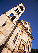 Die St. Stephans Kathedrale auf dem Hauptplatz der Stadt Hvar, Hvar, Kroatien.