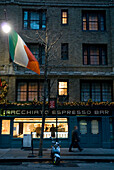 Cafe früh am Morgen, Manhattan, New York, Usa.