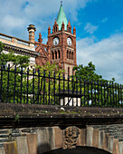 United Kingdom, Northern Ireland, County Londonderry, Guildhall and city wall; Derry