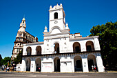 Cabildo, altes Regierungsgebäude, das jetzt ein Museum beherbergt, Plaza De Mayo, Buenos Aires, Argentinien