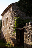 Verfallene Scheune, Perast, Montenegro.Tif