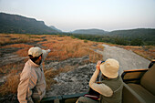 JEEP SAFARI IM BANDHAVGARH PARK MADHYA PRADESH INDIEN