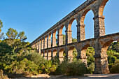 Altes, römisches Aquädukt, das Ferreres-Aquädukt (Aq?e de les Ferreres), auch bekannt als Pont del Diable (Teufelsbrücke) bei Tarragona; Katalonien, Spanien