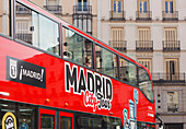 Sightseeing Bus im Zentrum der Stadt; Madrid Spanien