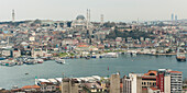 Bosporus Fluss und Stadtbild; Istanbul Türkei