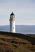 Leuchtturm und Küstenlinie; Dumfries and Galloway, Schottland, UK