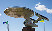 Vulcan's Starship Fx6-1995-A, Nachbildung des Raumschiffs Enterprise aus Gene Roddenberrys Star Trek; Vulcan, Alberta, Kanada