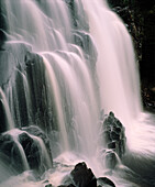 Wasserfall, Nahaufnahme