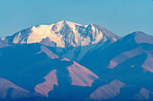 Cerro El Plata im Cordon de Plata Gebirge in den Anden bei Tupungato, Provinz Mendoza, Argentinien.