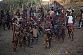 traditional dancing of the hamer tribe