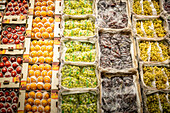 Abteilung für Obst und Gemüse in Mercabarna. Barcelonas zentrale Märkte. Barcelona. Spanien
