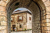 Walls, gate to the old city, Salinillas de Buradon in Alava, Spain