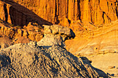 Erodierte geologische Formationen im Ischigualasto Provincial Park in der Provinz San Juan, Argentinien.