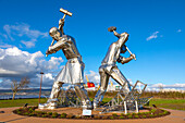 Die Statuen der Schiffsbauer von Port Glasgow, Inverclyde, Coronation Park, Port Glasgow, Schottland, Vereinigtes Königreich, Europa