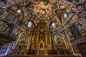 Spanien, Valencia, Verziertes barockes Innere einer Kirche