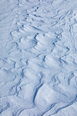 Abstrakte Muster auf Schnee, Vollbild