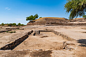 Wasserreservoir, Archäologischer Park, Dholavira, UNESCO-Weltkulturerbe, Gujarat, Indien, Asien