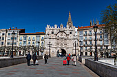 Tor Santa Maria, Burgos, UNESCO-Welterbestätte, Kastilien und Leon, Spanien, Europa
