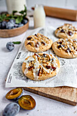 Plum crumble cookie