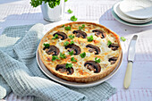 Chicken and mushroom quiche