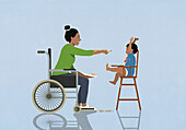 Mutter im Rollstuhl füttert unordentliches Baby im Hochstuhl