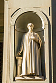 Statue of Accorso, Uffizi, Florence (Firenze), UNESCO World Heritage Site, Tuscany, Italy, Europe\n