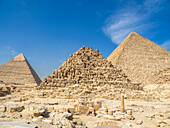The Pyramids of Giza, UNESCO World Heritage Site, near Cairo, Egypt, North Africa, Africa\n
