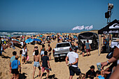 Quiksilver Festival in Capbreton, Hossegor und Seignosse, mit 20 der besten Surfer der Welt, die von Jeremy Flores handverlesen wurden, um im Südwesten Frankreichs gegeneinander anzutreten.