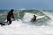 Quiksilver Festival in Capbreton, Hossegor und Seignosse, mit 20 der besten Surfer der Welt, die von Jeremy Flores ausgewählt wurden, um sich im Südwesten Frankreichs zu messen.