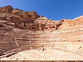 Das Theater im archäologischen Park von Petra, UNESCO-Weltkulturerbe, eines der neuen sieben Weltwunder, Petra, Jordanien, Naher Osten
