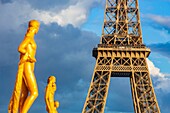 Frankreich, Paris, Place du Trocadero, der Eiffelturm