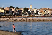 France, Herault, Bassin de Thau, the Bouzigues beach\n