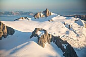 Frankreich, Haute Savoie, Chamonix Mont Blanc, Aiguille du Midi (3842m) (Luftaufnahme)