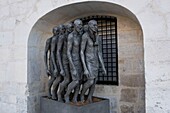 Frankreich, Alpes Maritimes, Nizza, von der UNESCO zum Weltkulturerbe erklärt, Port Lympia, Sklaven, Barna Gacsi Skulptur