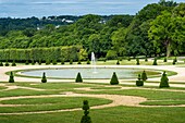 France, Hauts-de-Seine, Sceaux, Parc de Sceaux designed by Andre Le Notre at the end of the 17th century\n