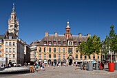 France, Nord, Lille, Place du General De Gaulle or Grand Place, old stock market and belfry of the Chamber of Commerce and Industry in the background\n