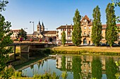 France, Seine et Marne, Melun, the city center and the banks of the Seine river\n
