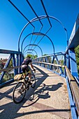 Frankreich, Hauts-de-Seine, Fontenay-aux-Roses, Departement-Wanderung der Vallons-de-la-Bievre, genannt Coulée Verte im Süden von Paris und GR 655, einer der Wege nach Santiago de Compostela