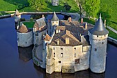 Frankreich, Gironde, Château de la Brede, wo Montesquieu lebte (Luftaufnahme)