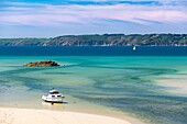 France, Finistere, Armorica Regional Natural Park, Crozon Peninsula, Aber beach\n