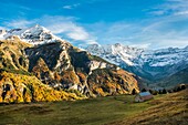 Frankreich, Hautes Pyrenees (65), Pyrenäen-Nationalpark, der Zirkus von Gavarnie, von der UNESCO zum Weltkulturerbe erklärt