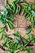 Green and purple peas