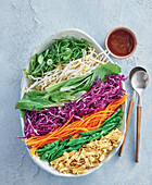 Quick Asian noodle salad with vegetables