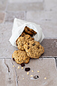 Oat cookies with cranberries and chocolate chips